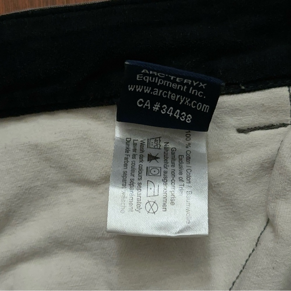 Arc'teryx Shorts Mens Size 30 Chino Hiking Outdoor Zip  12" Inseam Gray - Picture 6 of 6